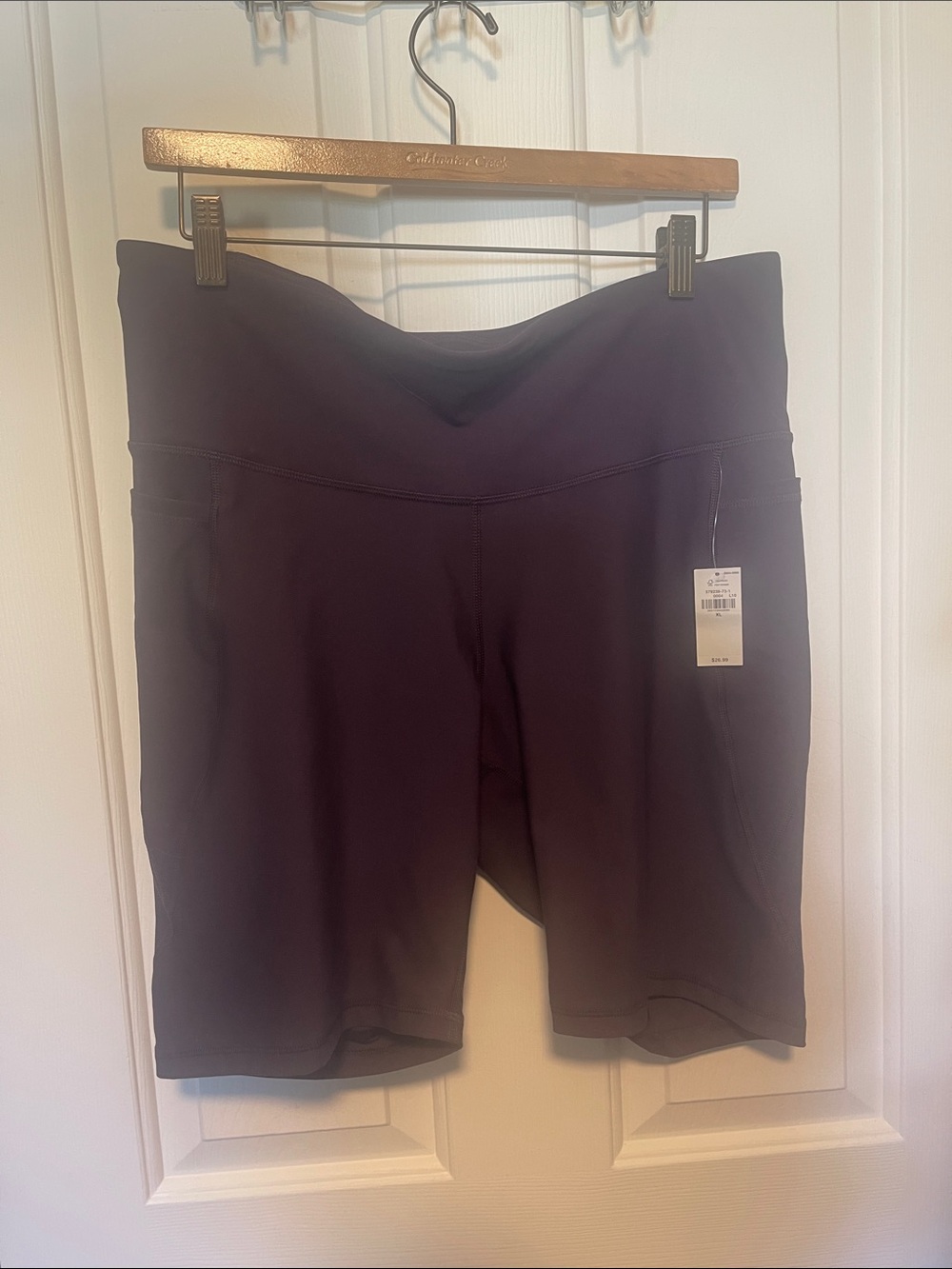 Old Navy High Rise Powersoft 8” Short